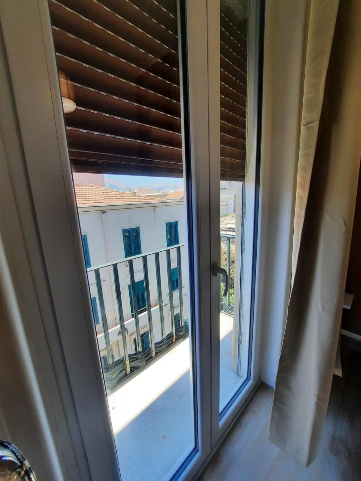 Le Di Via Meccio *